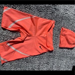 Nike Leggings With Same Color Beanie